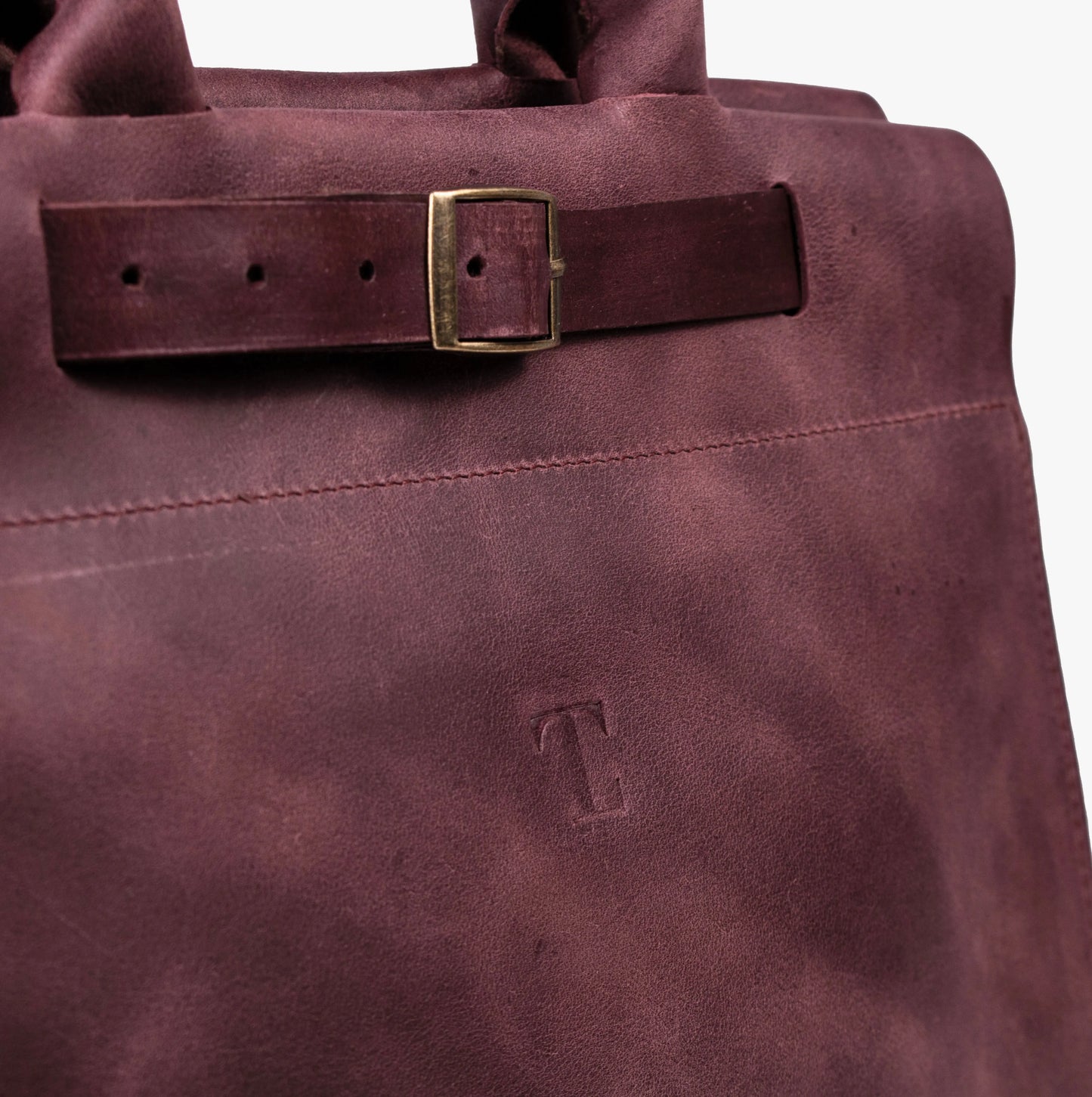 LE CHIC - Bordeaux Velours Profond TOLENDA